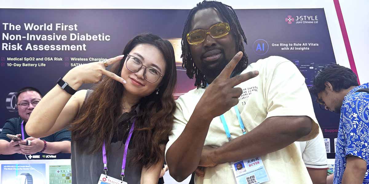 J-STYLE's Medical Smart Rings and Bands  Capture Global Attention at Canton Fair 2025