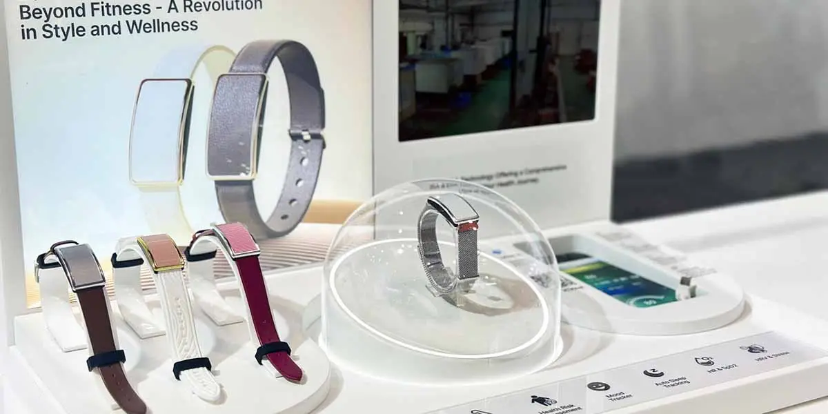 J-STYLE's Medical Smart Rings and Bands Capture Global Attention at Canton Fair 2025