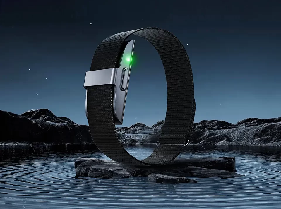 JCVital 2208 Fitness Tracker Band