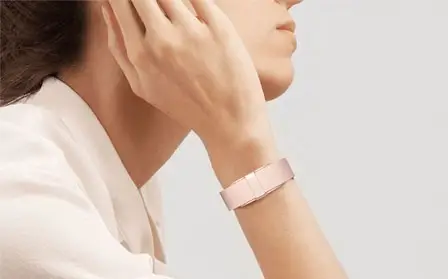 White Label vs OEM Wearables: Which Is the Right Choice for Your Brand?